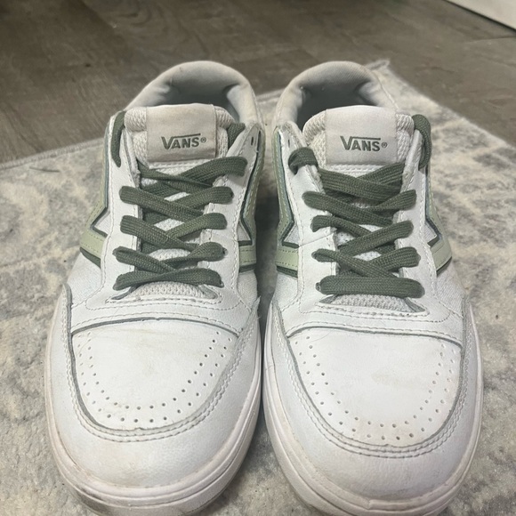 Low top vans sneakers - Picture 3 of 3